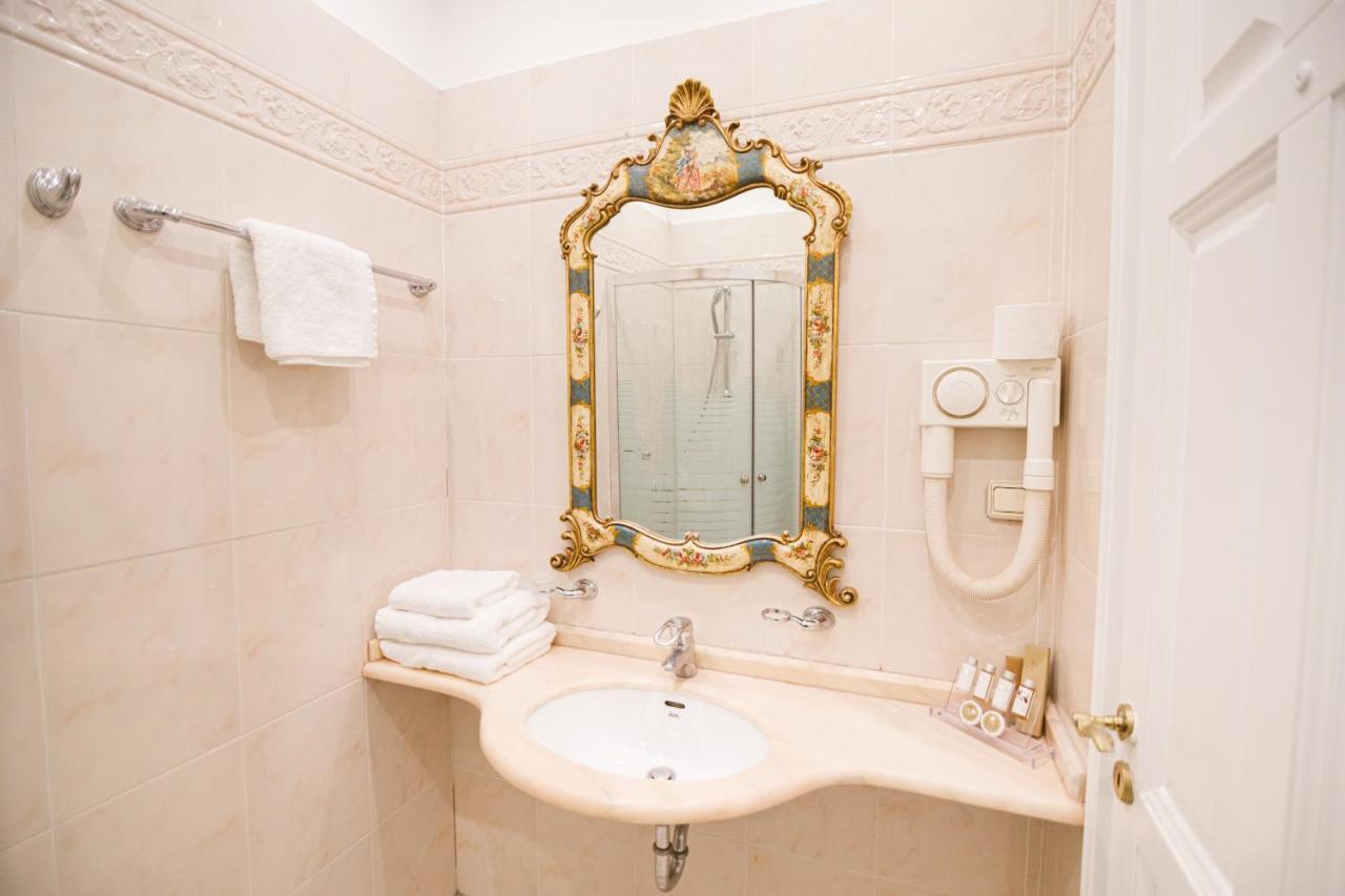 Palaiologos Luxury City Hotel Pátra Eksteriør bilde