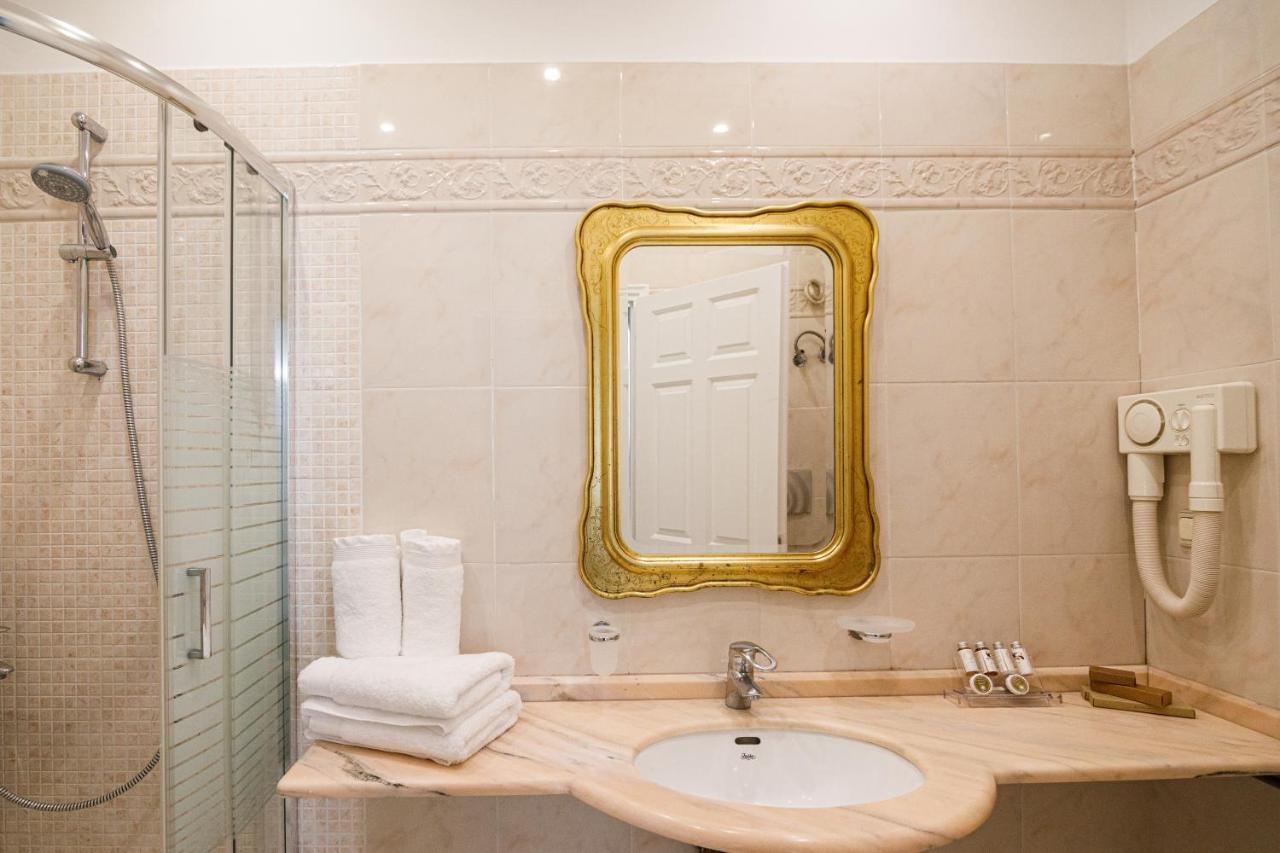 Palaiologos Luxury City Hotel Pátra Eksteriør bilde